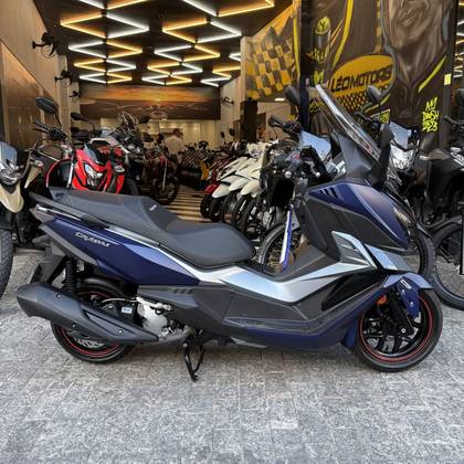 DAFRA CRUISYM 300 
